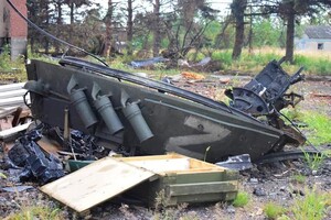 За добу війська РФ втратили вісім броньованих машин