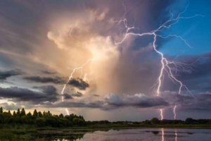 Україну накриє потужний циклон Frieda: прогноз погоди на 31 липня