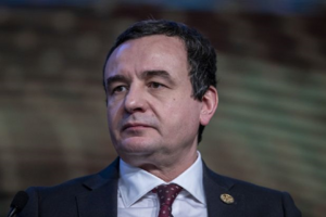 Прем'єр Косова звинуватив президента Сербії у створенні кризи у регіоні