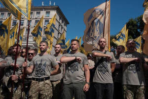 Недоимперия должна получить по зубам: «Азов» отреагировал на «террористическую организацию»