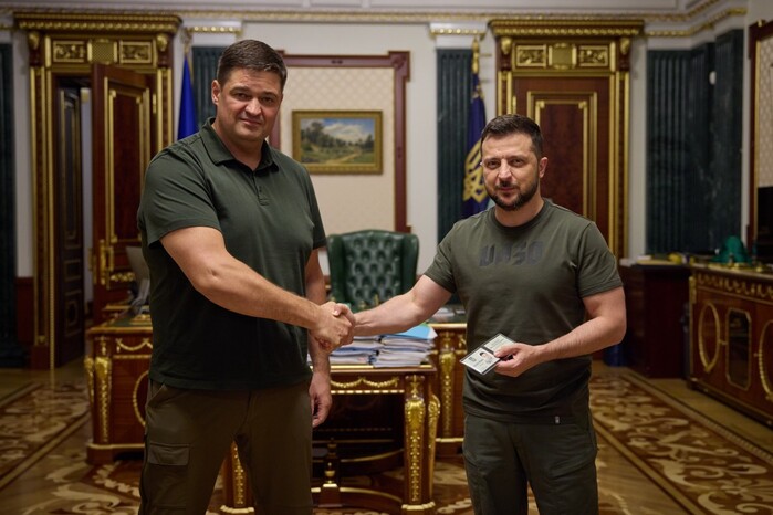 Зеленський підписав указ про призначення чемпіона з пейнтболу главою Херсонської ОДА