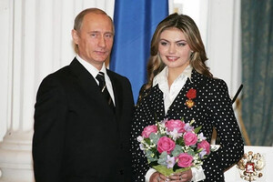 У Кабаевой появилась конкурентка, которая заявляет, что выйдет замуж за Путина