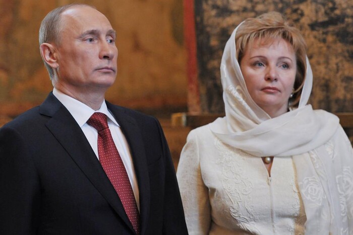 Про що мріяла Людмила Путіна? Журналісти знайшли щоденник ексдружини диктатора