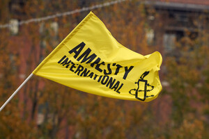 «Грають на руку Москві». Реакція українців на скандальний звіт Amnesty International