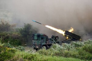 Тайвань підвищує боєготовність: розгорнув ракетні системи 