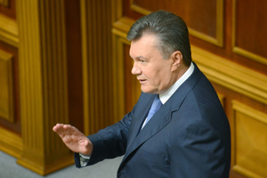 ЕС ввел санкции против Януковича и его сына