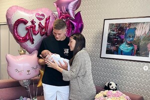 Артем Довбик впервые стал отцом и показал фото дочери