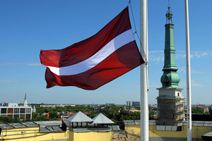 На знак солідарності з Україною: поліція не охоронятиме консульства Росії у Латвії