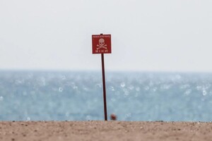 Одесити ігнорують заборону на відвідування пляжів