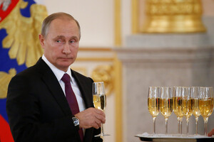 Поражения в Украине отрезвили Путина: он обвинил россиян в массовом алкоголизме