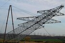 У Курській області невідомі підірвали опору лінії електропередач