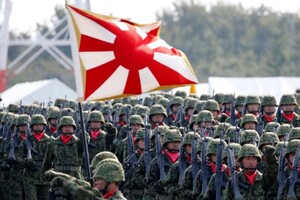 Японія збільшує військові витрати і розширює безпекове партнерство
