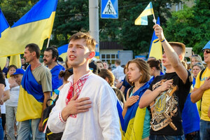 Рекордные цифры: сколько украинцев верят в ВСУ и хотят в НАТО