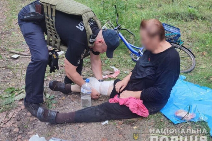 На Чернігівщині жінка підірвалася на розтяжці – пішла до лісу по гриби