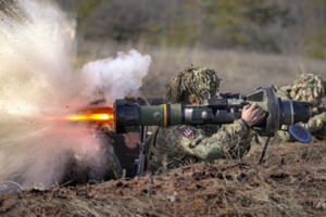 Президент назвав найгарячіші точки фронту