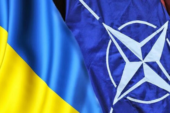 Украина фактически уже является членом НАТО