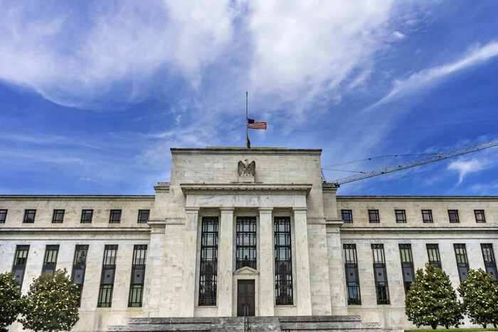 Американські банки відновили торгівлю російськими облігаціями – Reuters