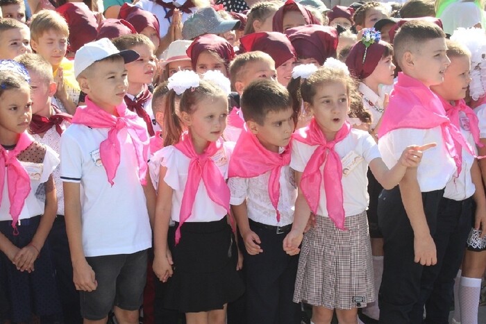 У Мелітополі окупанти хочуть зробити з дітей «живий щит» – мер Федоров 