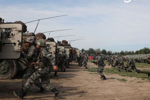 Визит конгрессменов США на Тайвань: Китай объявил новые военные учения