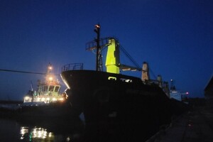 Із українського порту вийшло ще одне судно з зерном для Африки