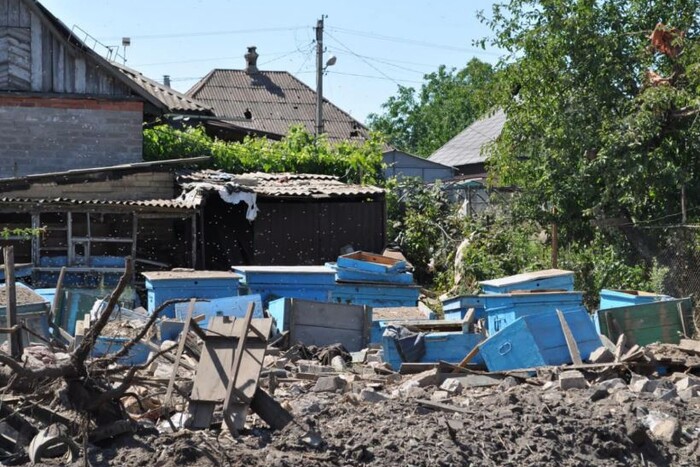 Зруйновані десятки будинків: рашисти обстріляли Краматорськ (фото)