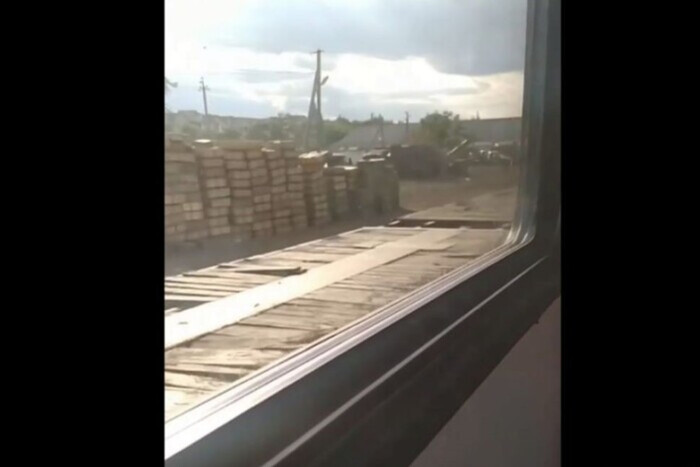 Взрывы в Крыму: что хранили оккупанты на площадке неподалеку от Джанкоя (видео)