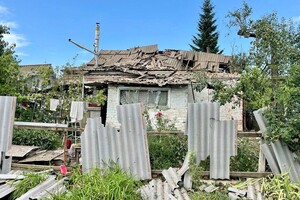 Пошкоджено десятки будинків: наслідки обстрілу Нікополя (фото)