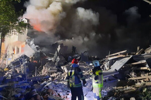 Окупанти обстріляли гуртожиток у Харкові