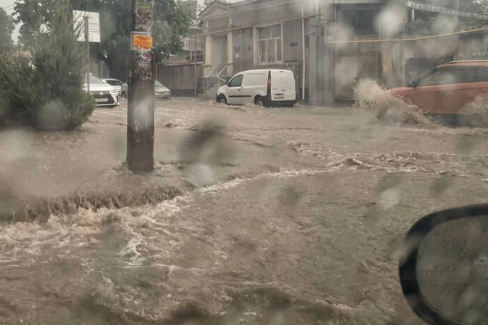 Потоп в окупованому Криму: відео наслідків стихії