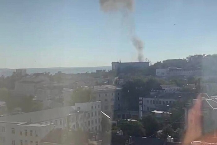 У штабі окупантів у Севастополі прогримів вибух (фото, відео)