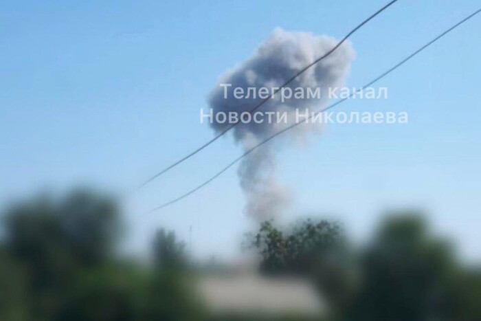 На Миколаївщині прогриміли потужні вибухи (фото, відео)