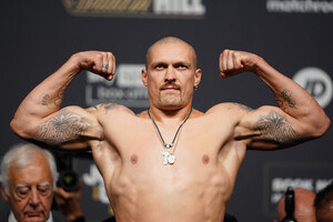 Усик переміг Джошуа