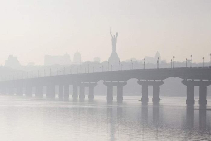 Пилова хмара із Казахстану: що відомо про смог, який накрив Київ