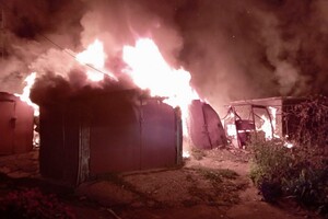 Цієї ночі Запоріжжя знову зазнало ворожої атаки