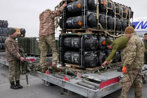 США расширили поставки оружия в Украину морским транспортом, – СМИ