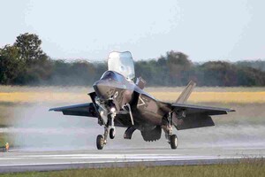 Впервые со времен Второй мировой: истребители Великобритании перебазируются в гражданские аэропорты