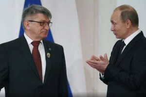 Александр Сокуров