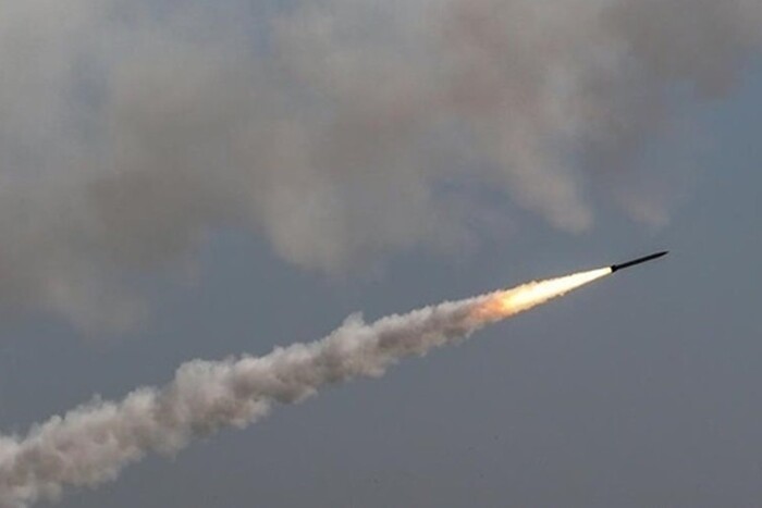 Одна з ракет, яку окупанти випустили по Харкову, вибухнула на території РФ 