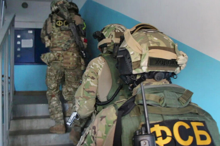В Москве ФСБ ищет выходцев из Украины для обвинения в «терактах» – разведка