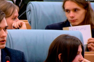 Студент объяснил, почему просил спасения во время выступления Лукашенко