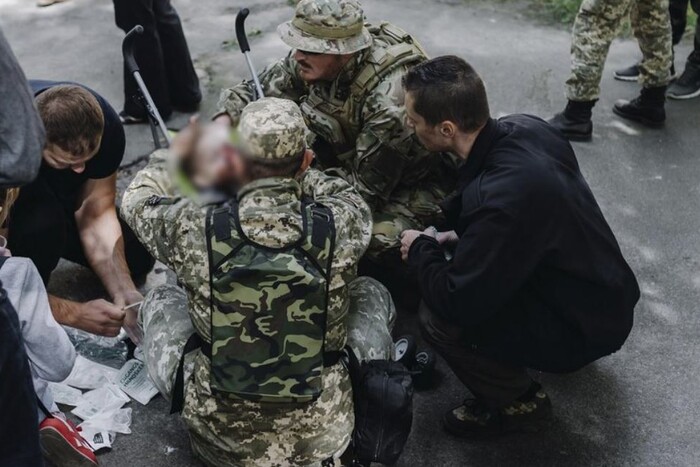 Момент вибуху боєприпасів у Чернігові потрапив на відео