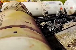 В Якутии сошел с рельсов поезд с горючим для оккупантов (видео)