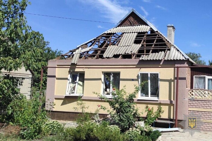 Ворог обстріляв житлові будинки на Донеччині: є загиблі (фото)