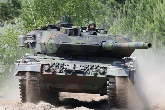 Шольц отклонил запрос о танках для Украины – Welt