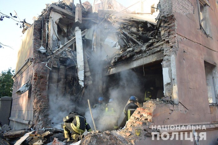 Рашисти зруйнували за добу на Донеччині 12 будинків: є загиблі (фото)