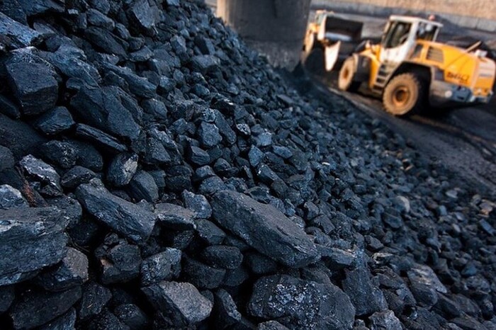 Уряд повністю заборонив експорт вугілля