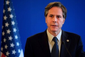 Блінкен приїхав до України для обговорення військової допомоги