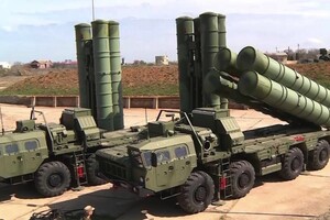 Окупанти вдарили по Харкову ракетами С-300