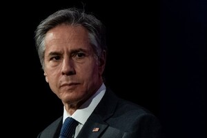 Блінкен у Києві відреагував на погрозу Кремля про «зернову угоду»