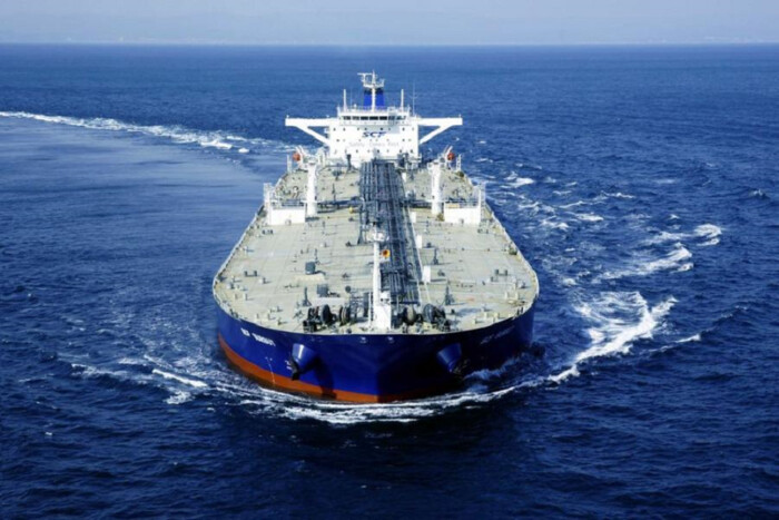 США заборонять морські перевезення російської нафти: відома дата